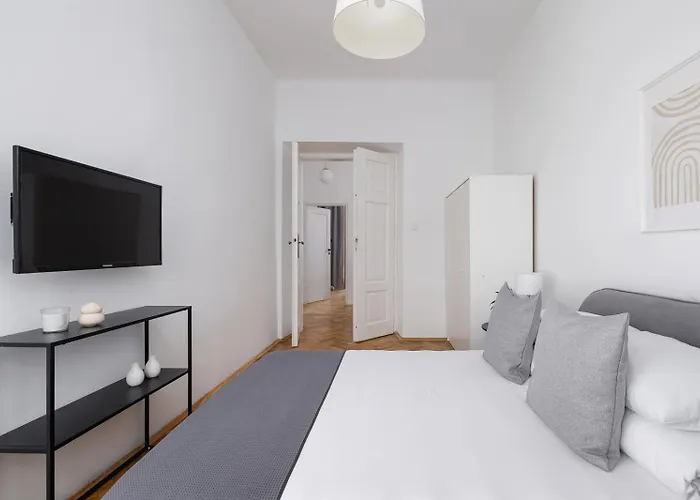 Appartement 2-bedroom With Balcony - Dluga 65